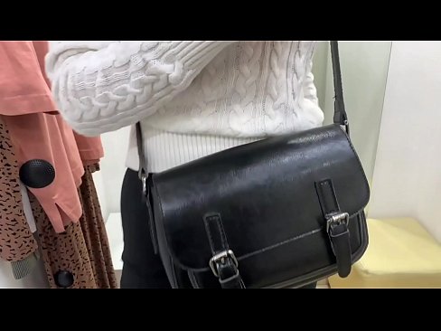 ❤️ Masturbation ampahibemaso ny tanora bitch FeralBerry miaraka amin'ny dildo ao amin'ny efitrano fitting ❤️❌ Voasary vetaveta fotsiny aminay mg.valeshop.top ❤